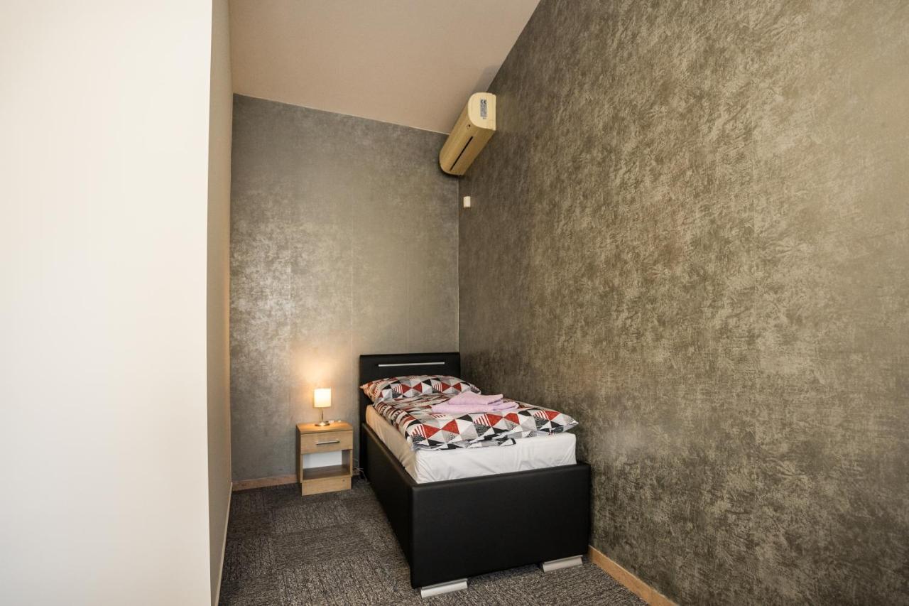 Hotel Somka Drienica エクステリア 写真