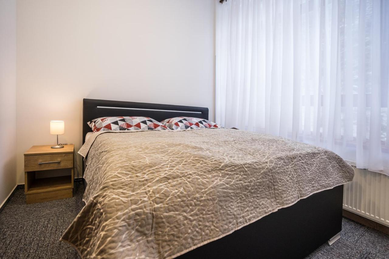 Hotel Somka Drienica エクステリア 写真